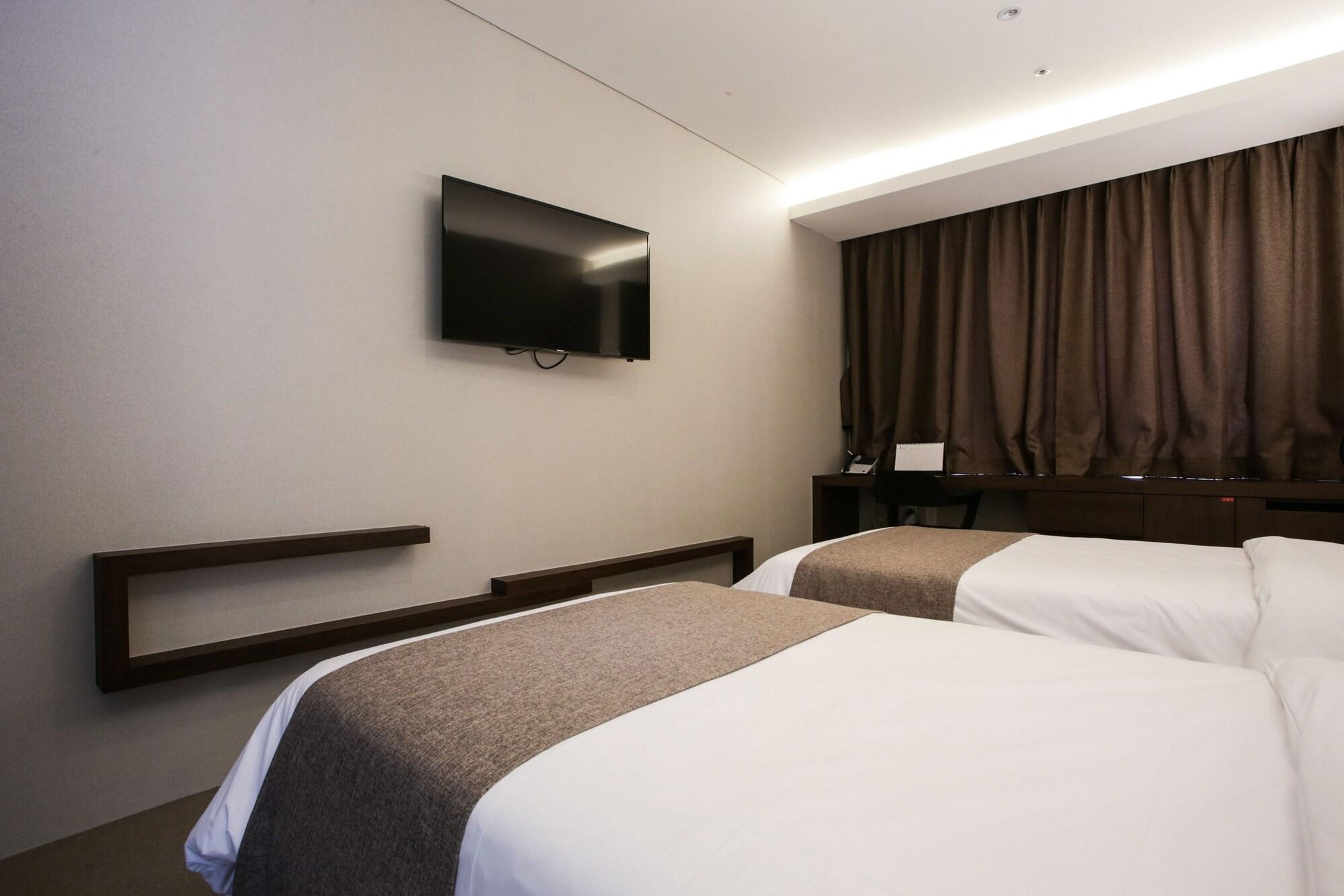 M Stay Hotel Gyeonggi Giheung Yongin Exterior photo